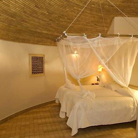 מבור Espadon Hotel חדר תמונה