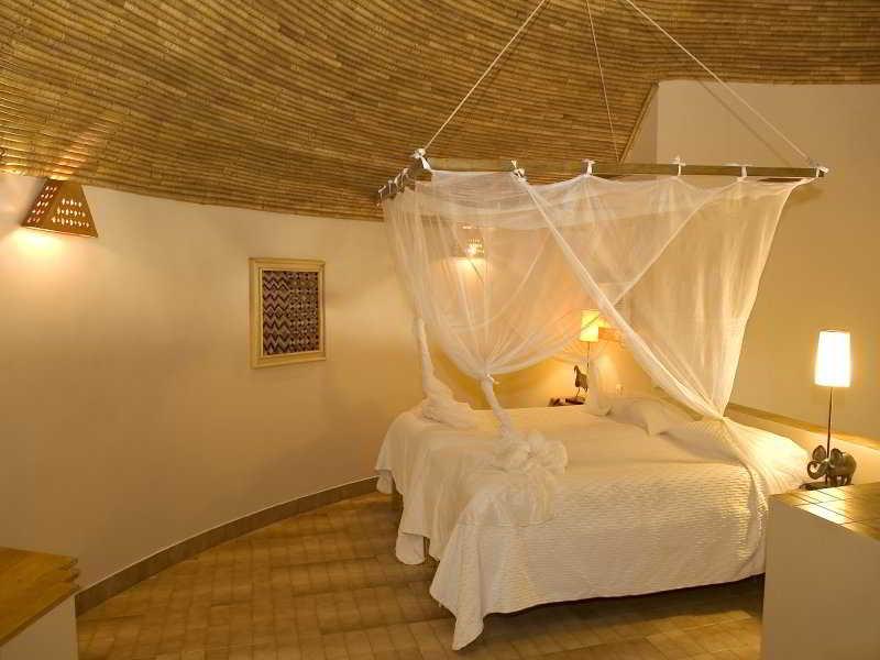 מבור Espadon Hotel חדר תמונה